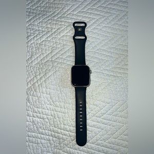 APPLE WATCH SE 44MM W/ GPS